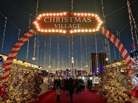 Positano Notizie Christmas Village Mila Visitatori Nelle Prime Due