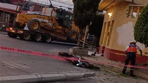 Motociclista De Puebla Muere Aplastado Por Poste Video Unotv