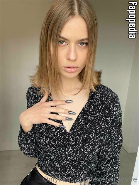 Evelyn Lovve Nude OnlyFans Leaks Photo 3639772 Fapopedia