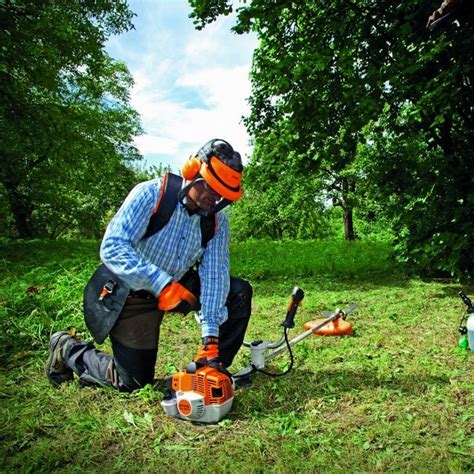 Stihl FS 240 C E Benzin Freischneider 1700W AutoCut 36 2 BJC Tools