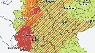 Amtliche Warnung Hier Jetzt Schweres Unwetter Mit Orkanb En Und