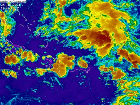 Vaguada y onda tropical siguen este lunes sobre el país amoamao