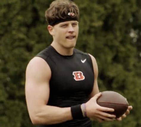 Joe Burrow Unveils New Look At Bengals Offseason Practices