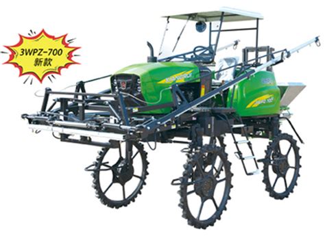 700L Self Propelled Boom Sprayer With 12m Spraying Width For Crop