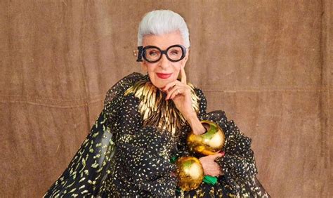 Fashion Icon Iris Apfel Is Dead At 102 Art And Object