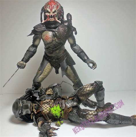 Neko Toyz Hot Toys MMS 130 1 6 Berserker Predator Review Pics Heavy