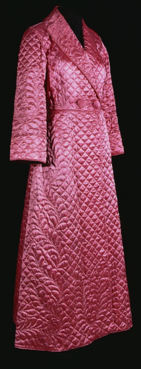 25 Quilted Dressing Gowns Ideas Quilt Dress Gowns Gowns Dresses