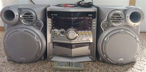 JVC Stereo System w/ Two Speakers - Sherwood Auctions