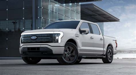 The 2023 Ford F-150 Lightning 10 Paint Colors, Ranked