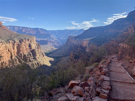 Day Hike In The Grand Canyon Bright Angel Trailhead To The Mile Rest