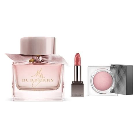 BURBERRY MY BURBERRY BLUSH 3 PCS GIFT SET FOR WOMEN - FragranceCart.com