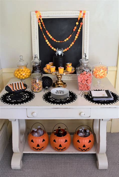 Easy Dessert Table Ideas For Serving Up Some Halloween Sugar