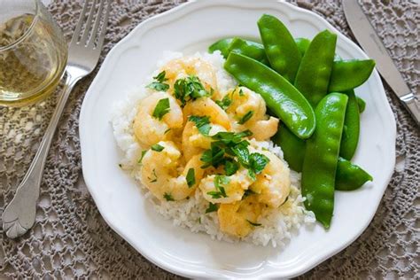 Creamy Garlic Prawns with Jasmine Rice & Fresh Peas – You Plate It ...