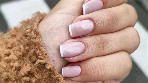 Se Necesita Manicurista T Cnica U As Acr Licas En Mima Tus Manos Le N