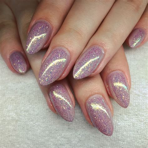 Cnd Shellac Field Fox And Lecente Golden White Iridescent Glitter Shellac Nail Designs Cnd