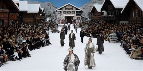 Chanel Dévoile Sous La Neige La Dernière Collection De Karl Lagerfeld