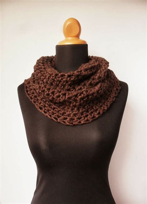 Artofzen Handmade Free Crochet Chunky Cowl Pattern