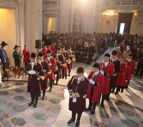 LA FESTA DI SANTUBERTO ALLA REGGIA DI VENARIA DOMENICA 6 LA SFILATA