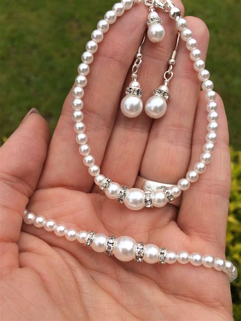 White Pearl Necklace And Earring Sets