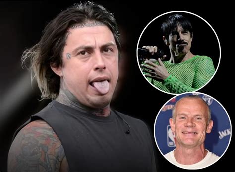 Ronnie Radke Arremete Contra Los Red Hot Chilli Pepers