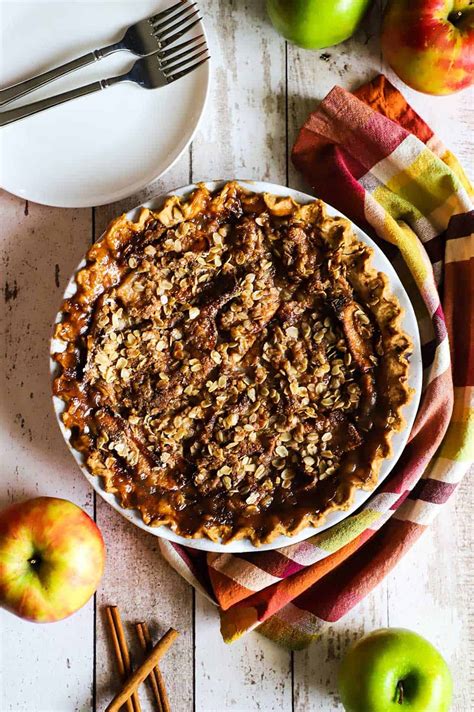 Homemade Caramel Apple Pie | How To Feed A Loon