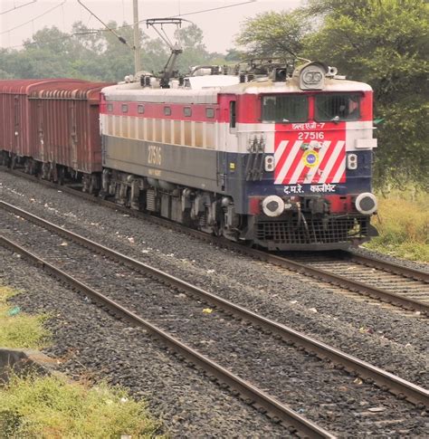 Bcna Freight Action At Rtm Kzj Based Wag Loco Is Flickr