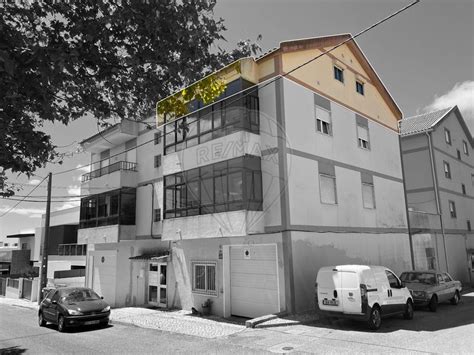 Apartamento T Venda Na Rua Maria Helena Vieira Da Silva Santo