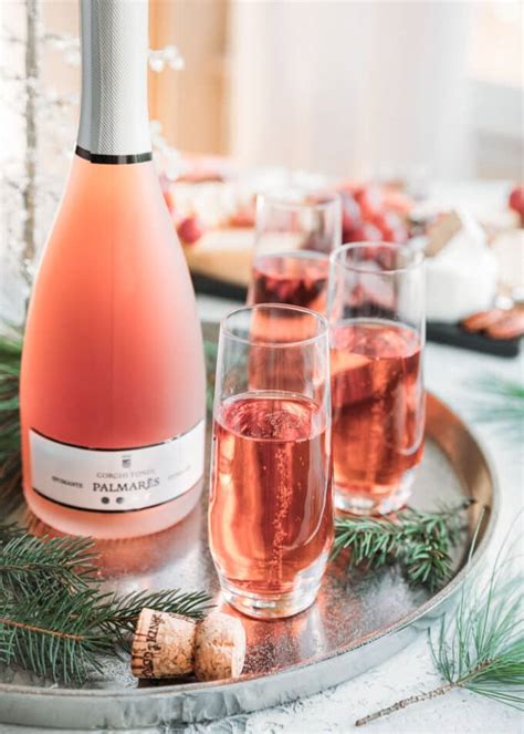 rose wine   rose  holidays striped spatula