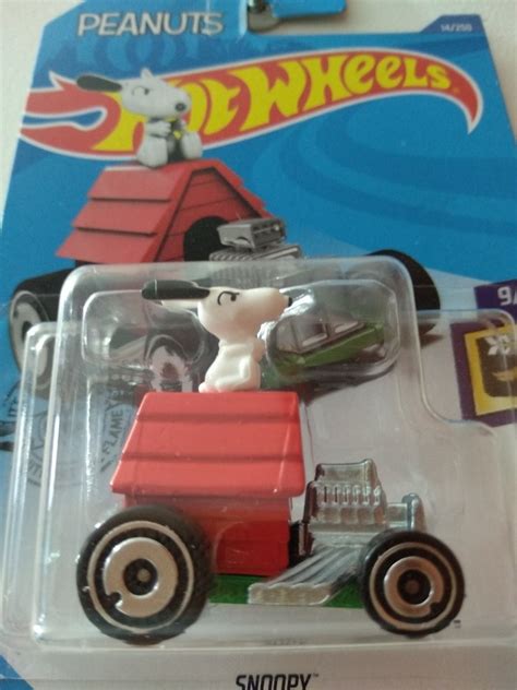 Carro Colección Hot Wheels Snoopy Peanuts Hw Screen Time Mercado Libre