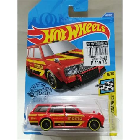 V Hot Wheels Datsun Bluebird Wagon 510 MOMO Red Black Exclusive 1 64