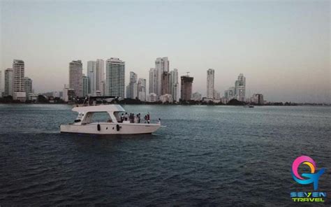 Tour En Yate Por La Bahia De Cartagena Con Cena Express Seven Travel