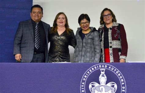 Rinde Su Segundo Informe De Labores Directora De La Preparatoria Urbana