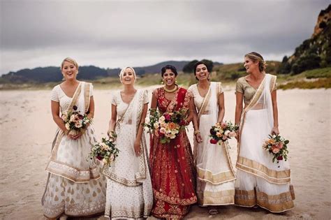 Trending! Indian Bridesmaid Dresses that Are Drop Dead Gorgeous ...