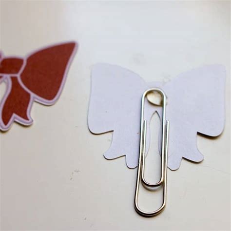 DIY Custom Planner Paper Clips with Clip Art - Love Paper Crafts