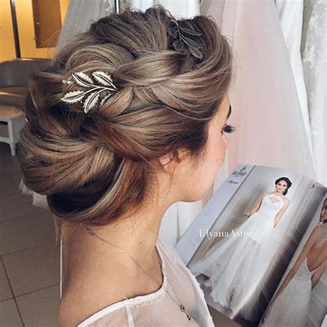 20 Glamorous Wedding Updos 2018 Romantic Wedding Hairstyle Ideas