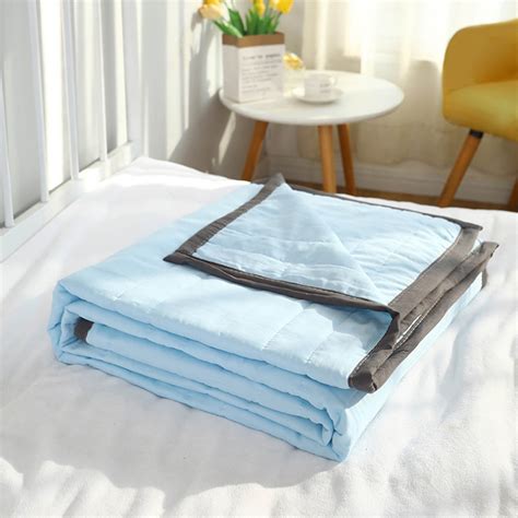 VBXAOE Summer Cooling Quilt For Hot Sleepers And Night Sweats Breathable Lightweight Blanket For