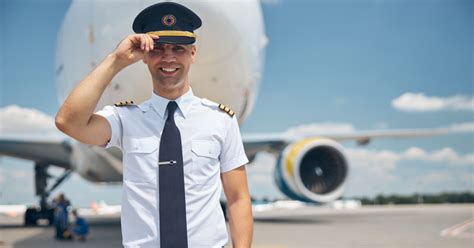 Theres An Important Safety Reason Why Many Airline Pilots Dont Have