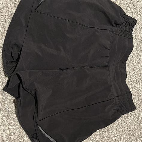 Lululemon Hotty Hot Shorts Size 4 Never Worn Depop