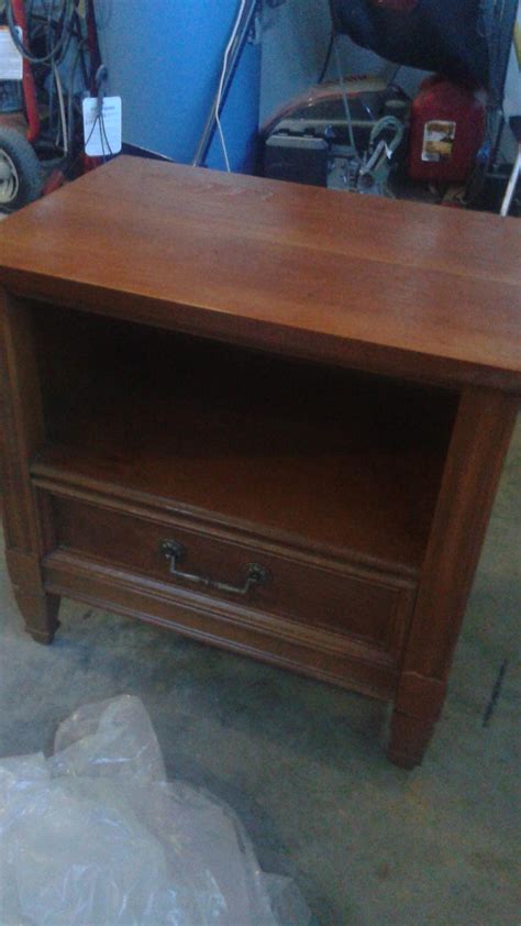 Bassett Dresser Nightstand And Mirror Instappraisal