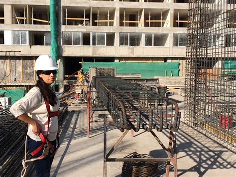 Alumnos De Obras Civiles En Terreno Facultad De Ingenier A