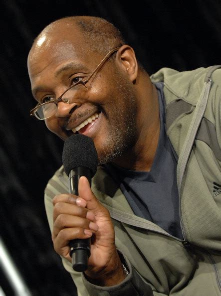 Gospel Great Marvin Winans to Lead Funeral for Whitney Houston | Sojourners