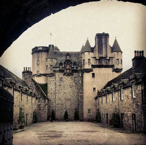 Castle Fraser | Scotland castles, Castle fraser, Castle