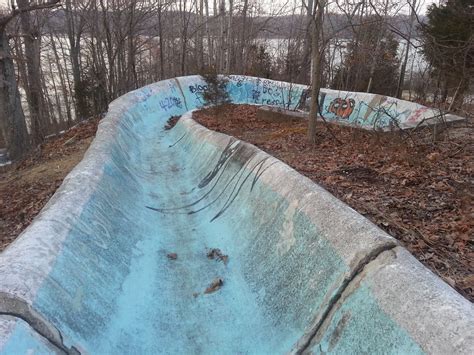 Zoom Floom Old Abandoned Waterslide Abandoned Amusement Parks