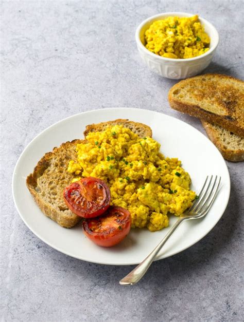 The Best Vegan Scrambled Eggs The Veg Space Vegan Recipes