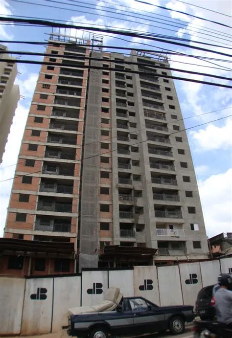 Condomínio Edifício Marcia Torre 1 Rua Nilo Peçanha 110 Santo