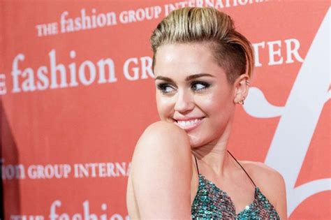 Miley Cyrus Revela Que Já Está Trabalhando No Seu Próximo álbum Exame