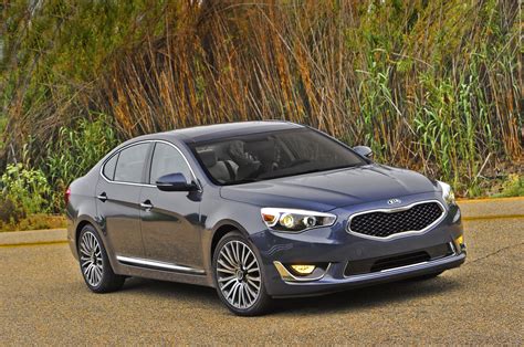 2015 Kia Cadenza Adds Even More Equipment Style