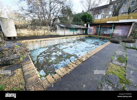 Ancien Bain Victorien Banque De Photographies Et Dimages Haute