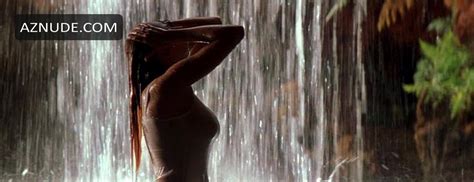 ESTELLA WARREN Nude AZNude