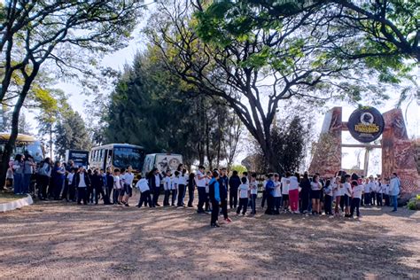 Cruzeiro do Oeste Vale dos Dinossauros segue aberto para visitação até